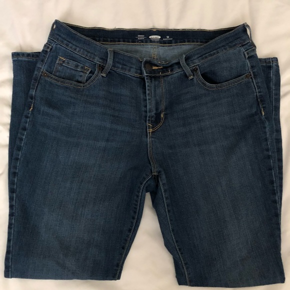 👖 Old Navy skinny jeans 👖 - Picture 2 of 5